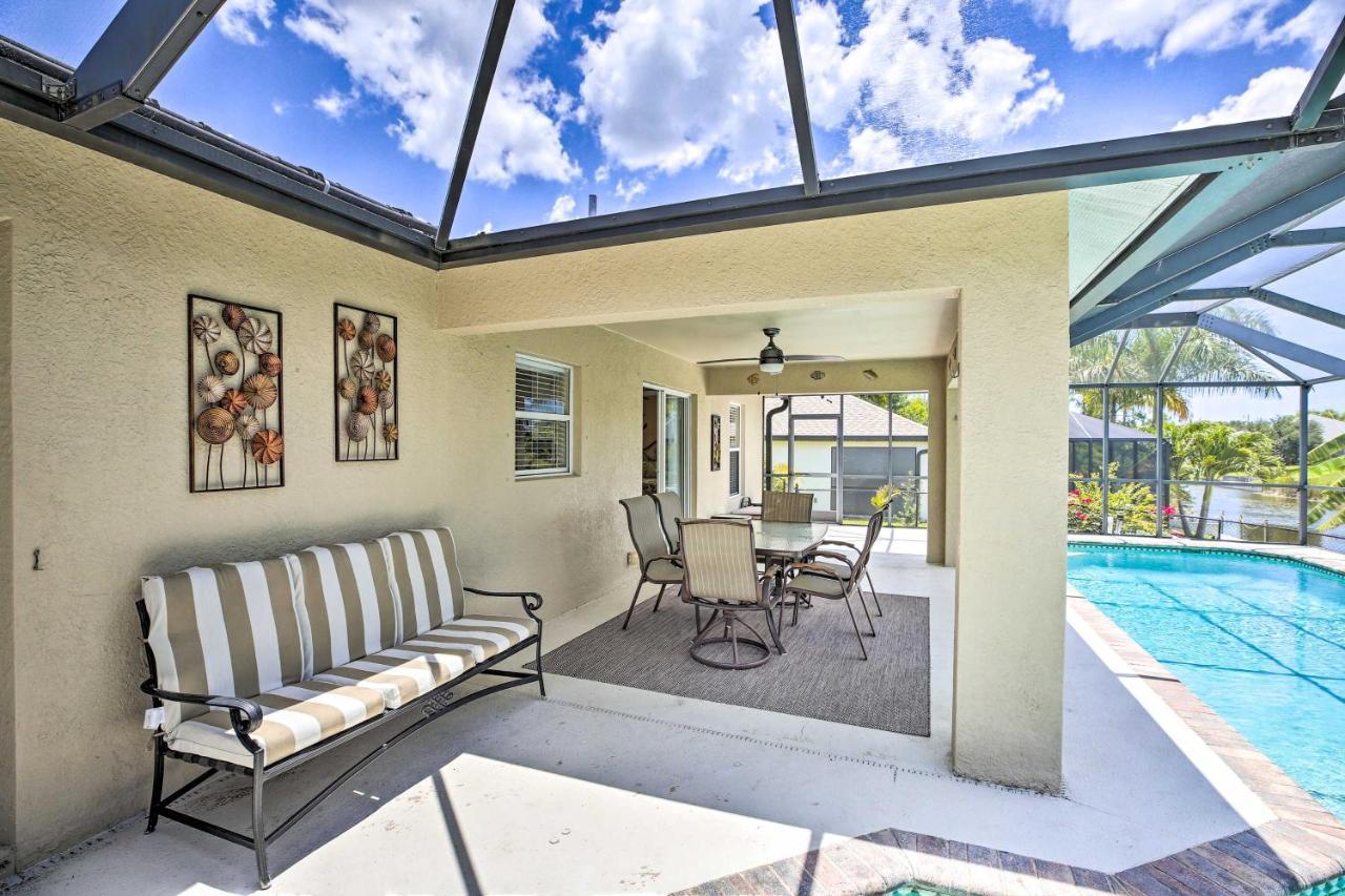 Cape Coral Canalfront Home With Pool And Dock Екстериор снимка